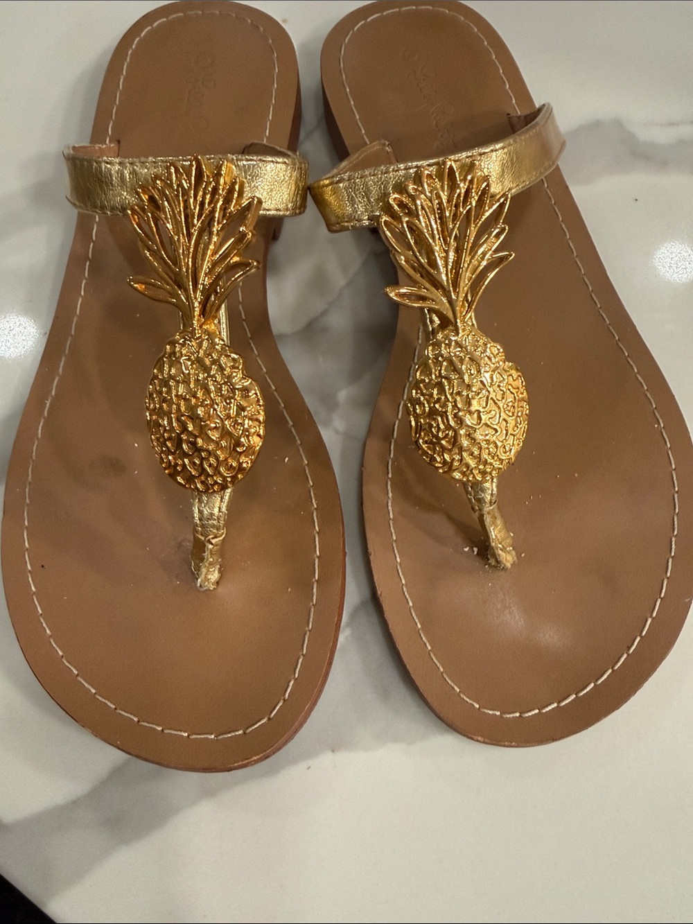 Lily Pulitzer Sandals with Gold Pineapples. Size 7